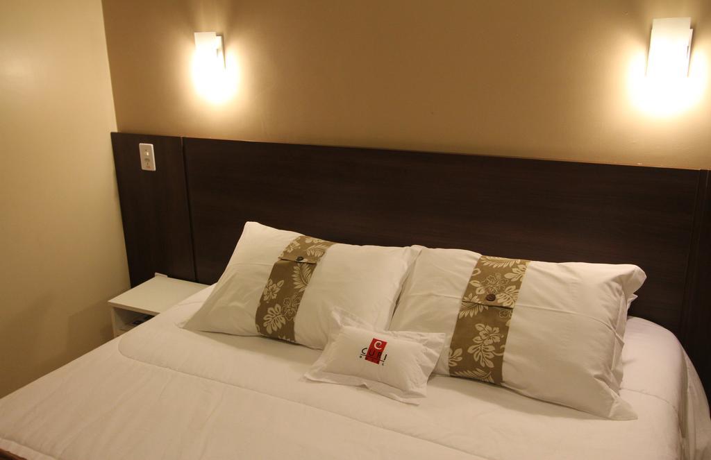 Hotel Curi Executive Pelotas Værelse billede