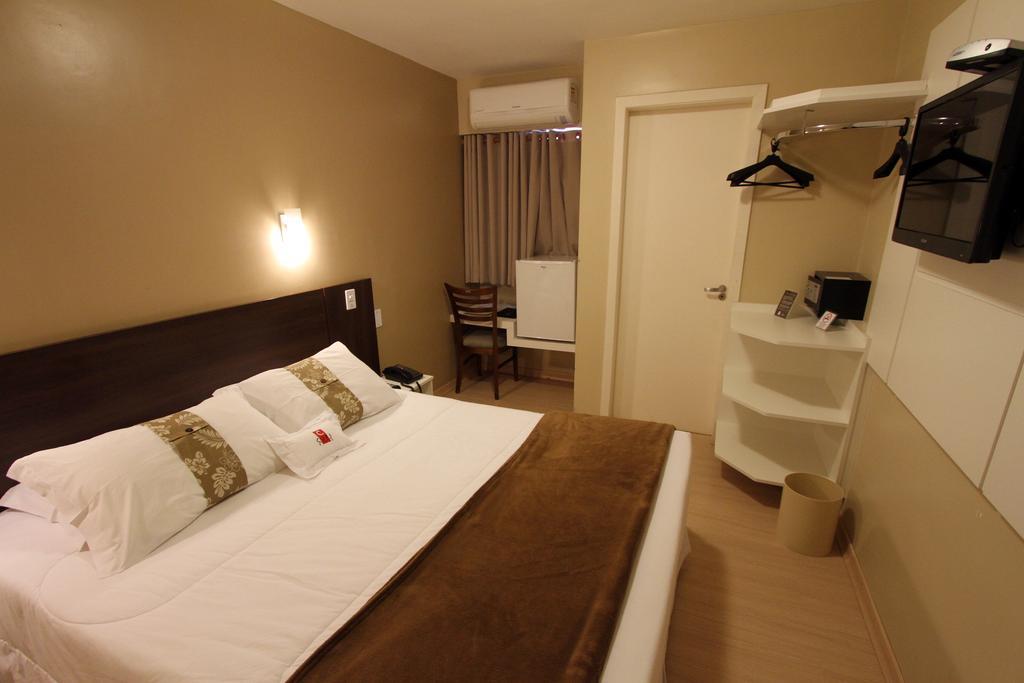 Hotel Curi Executive Pelotas Værelse billede