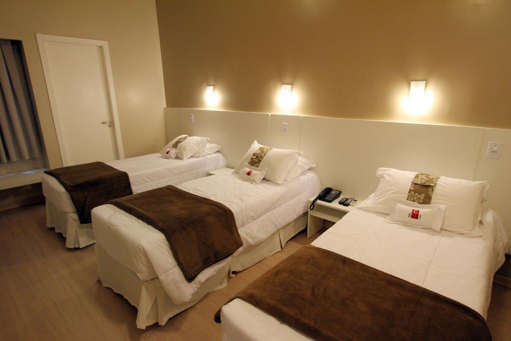 Hotel Curi Executive Pelotas Værelse billede