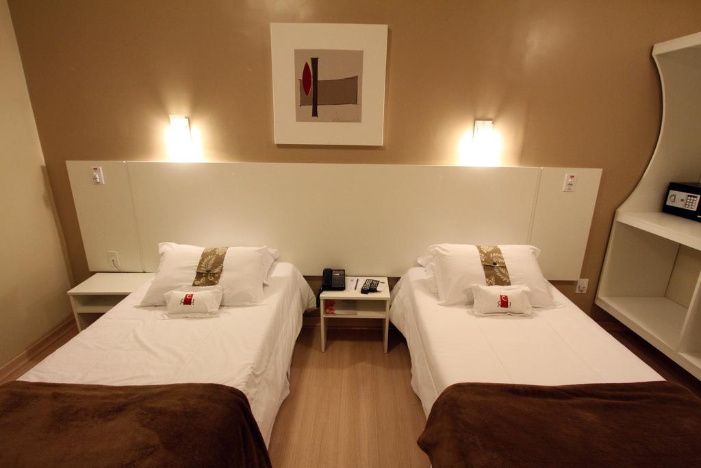 Hotel Curi Executive Pelotas Eksteriør billede