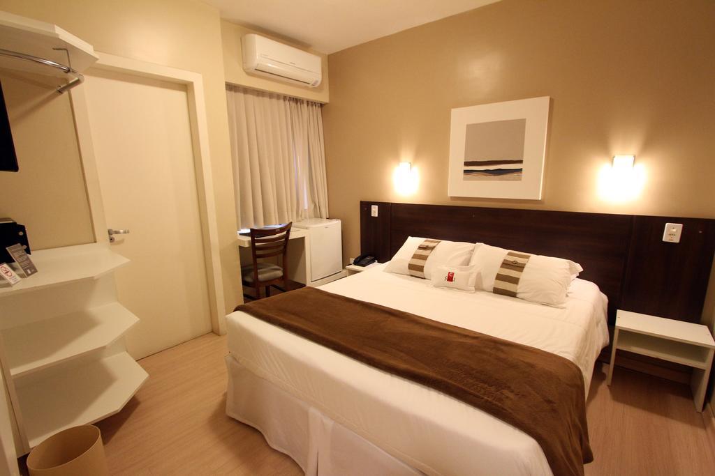 Hotel Curi Executive Pelotas Værelse billede